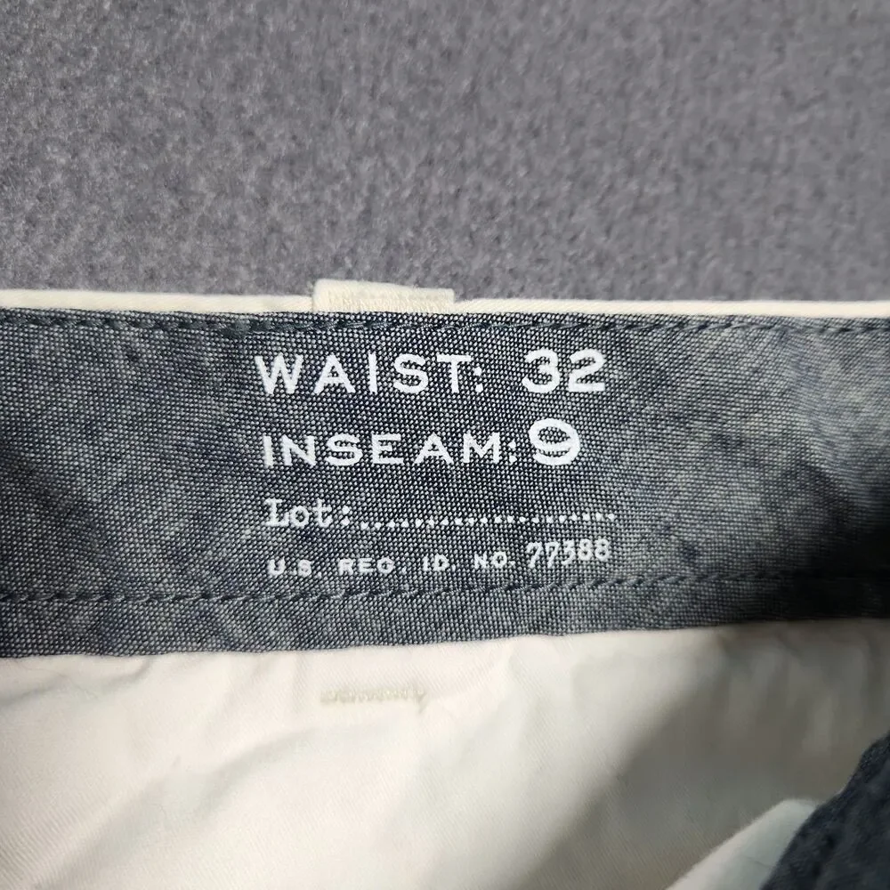 J. Crew Men 32 Cream 9